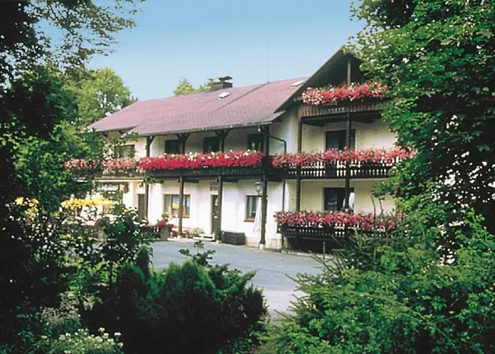 Landhaus-Pension Zum Waffenschmied Brand photo