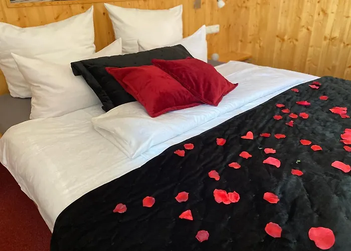 Hotel Wilder Mann Feuchtwangen photo