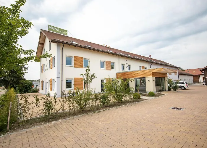 Hotel Donau-Ries Mertingen photo