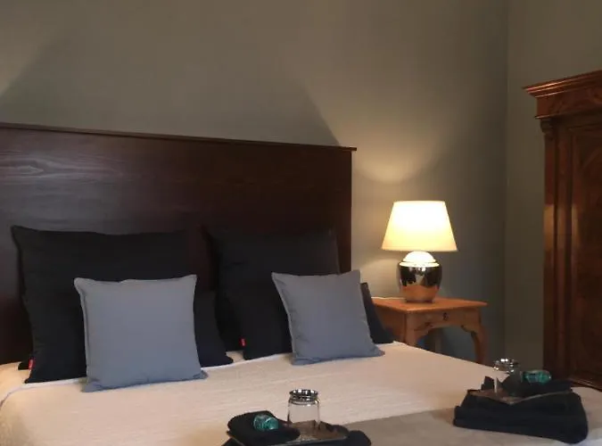 Photo de Appartement Viktoriahaus1900 - Tinyblue à Friedberg 