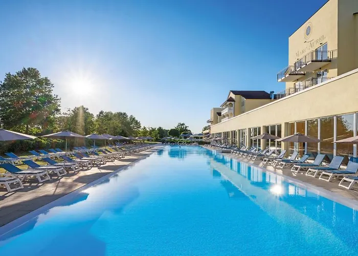 Dorint Marc Aurel Spa & Golf Resort Bad Goegging photo