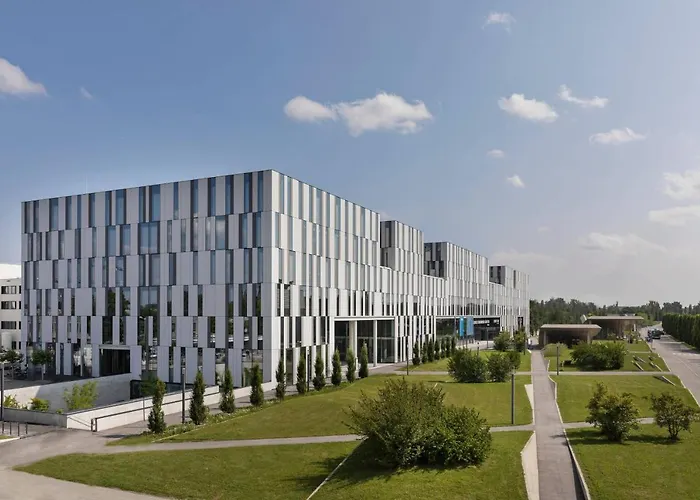 Courtyard By Marriott Munich Garching Hotel Garching bei Muenchen photo