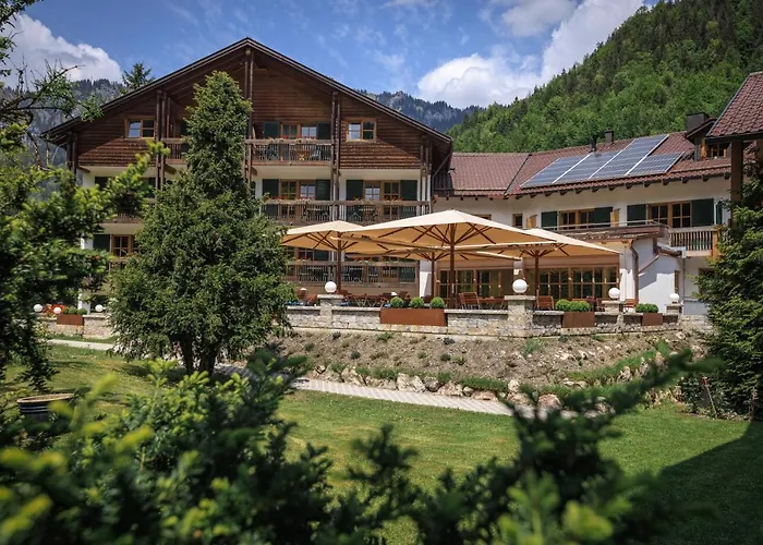 Alphotel Ettal photo