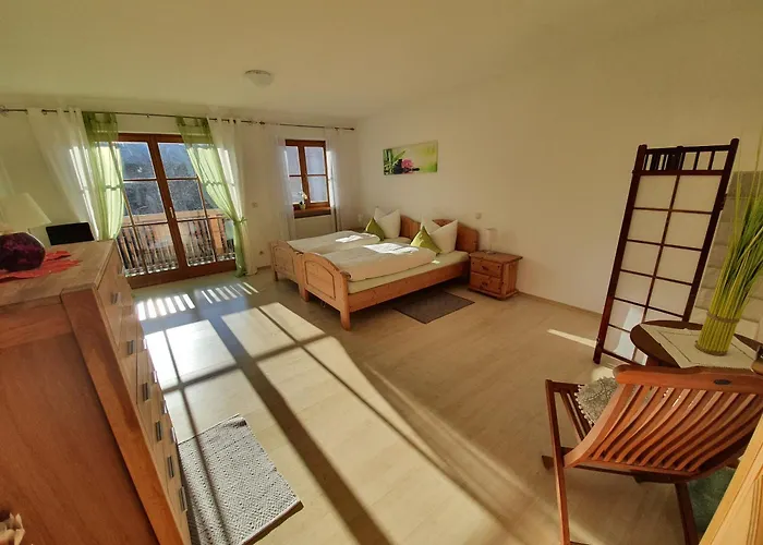 Ruhige Lage - Ust Ausweisbar - Netflix, Youtube Premium - Waschmaschinen, Waeschetrockner Otting  foto