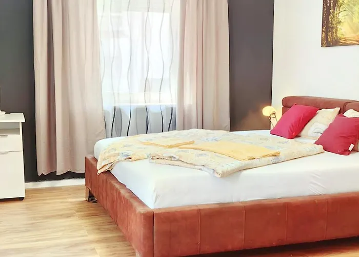 Wohnung Mercy 1 Stock Mit Balkon Lonnerstadt 사진