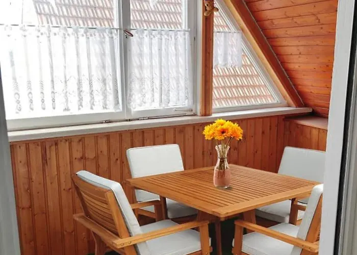 Wohnung Beth Im Dachgeschoss Mit Balkon Lonnerstadt 사진
