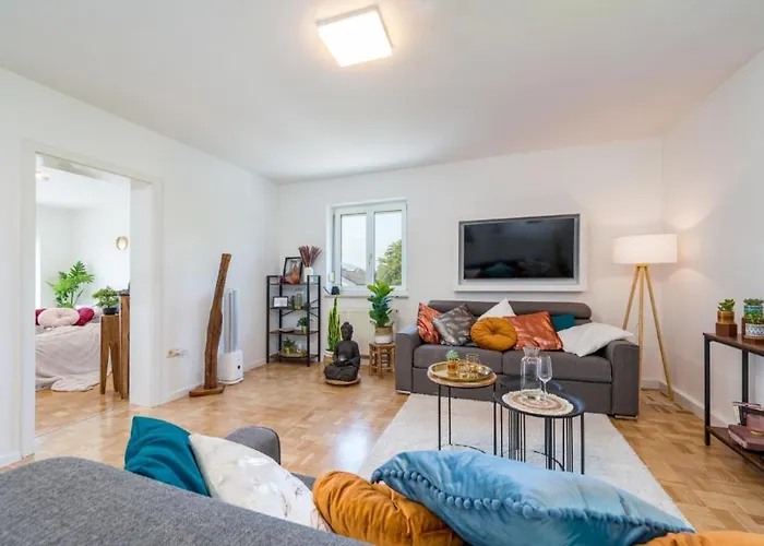 صورة Og2 Rechts 3-Zimmer Wohnung Mit Balkon 15Min Bis Salzburg فريلاسنغ