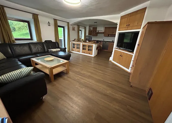 Traumpanorama Zwischen Chiemsee Und Salzburg - 74 Qm - Mit E-Ladesaeule Surberg φωτογραφία