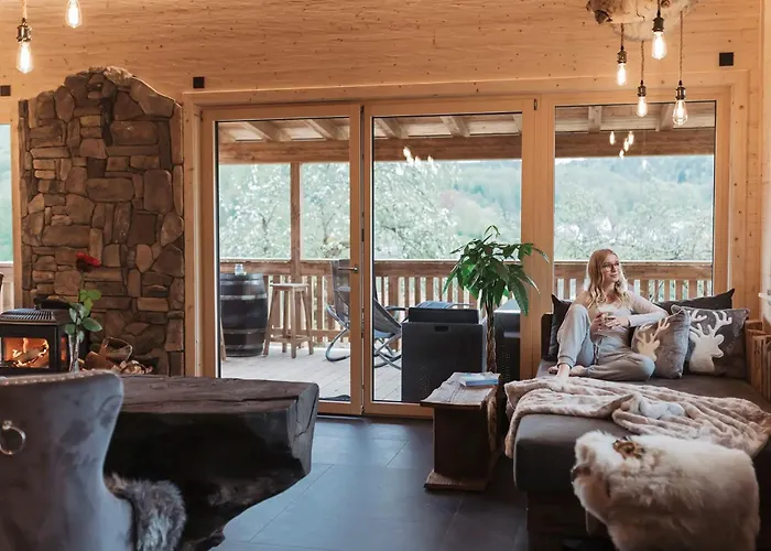 Photo de Romantikchalet Baerenhoehle Vorra