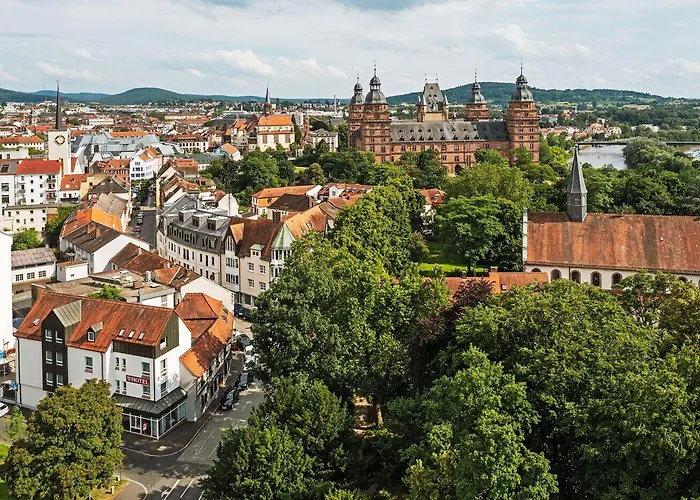 Hotel Zum Goldenen Ochsen Am Schlossgarten 아샤펜부르크 사진