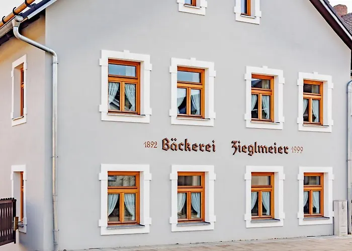 Фото Alte Baeckerei Zieglmeier - Wohnen Auf Zeit Oberdolling