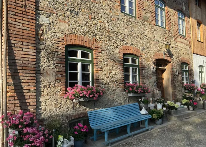 Falternhof Apartment - Geschichte Trifft Auf Design Höslwang fotoğrafı