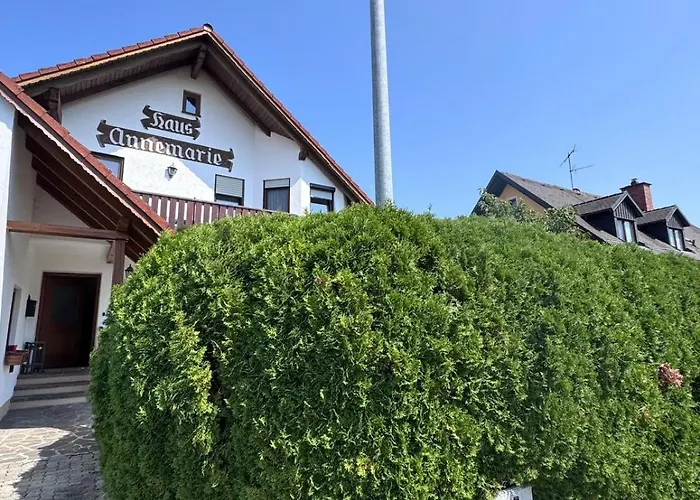 Haus Annemarie Appartement Mit Terrasse Und Garten Neustadt an der Donau fotorgafie