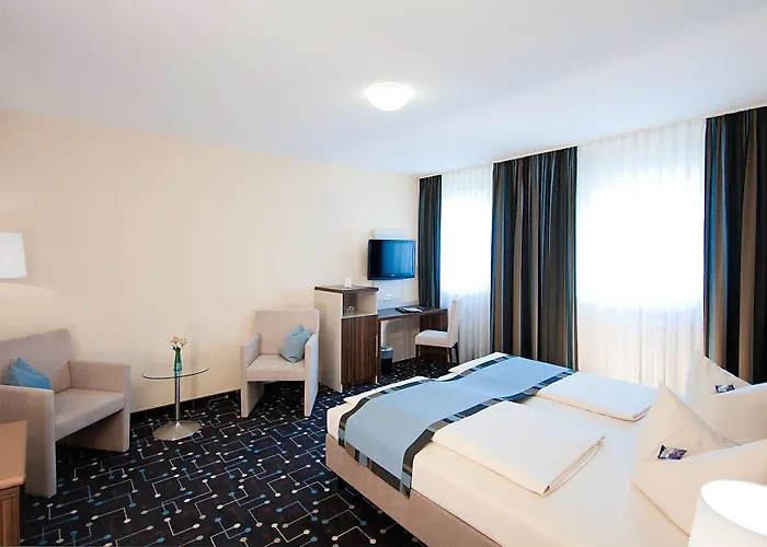Hotel Koeniger Pliening photo