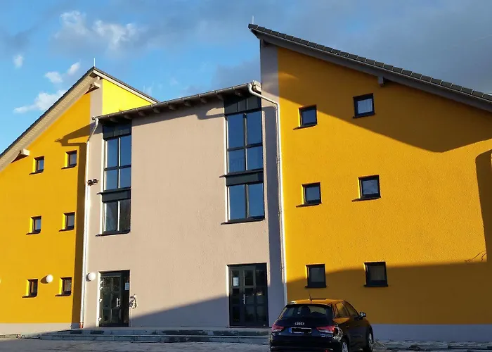 Schaefer Boardinghouse Aparthotel Groebenzell photo
