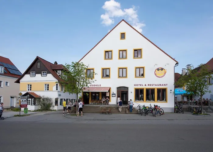 Hotel Chicos Siegenburg photo