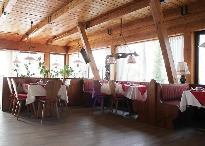 Burgdacherl Hotel Neubeuern photo